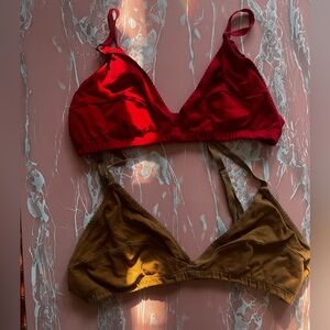 Arq Magda Bras-lot of 2
